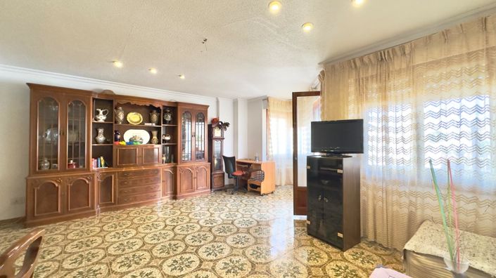 Image No.7-3 Bed Apartment for sale