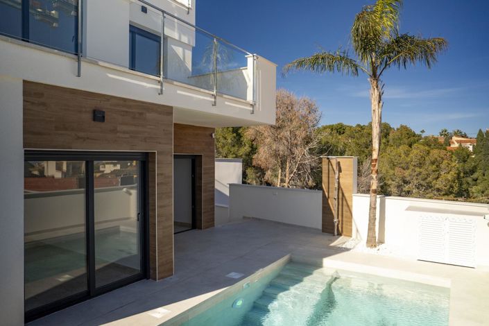 Image No.10-3 Bed Villa for sale