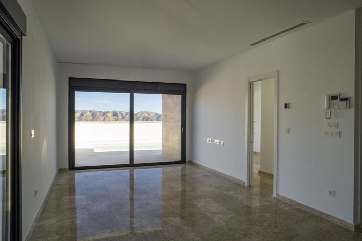 Image No.12-3 Bed Villa for sale