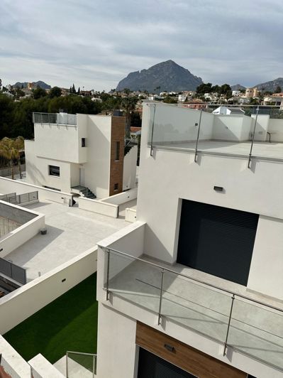 Image No.30-3 Bed Villa for sale
