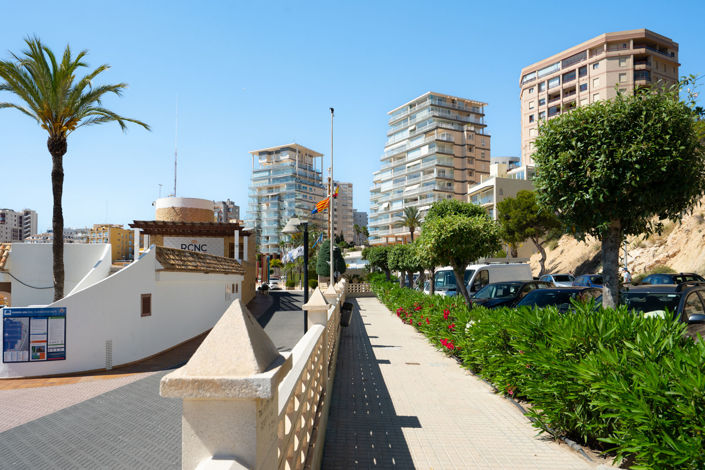 Image No.26-5 Bed Apartment for sale