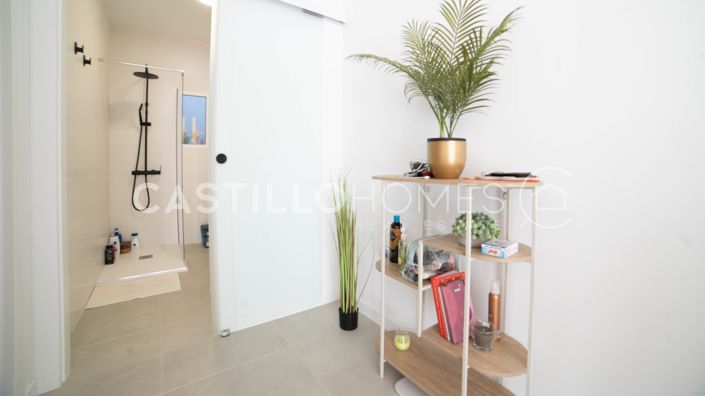 Image No.16-1 Bed Townhouse for sale
