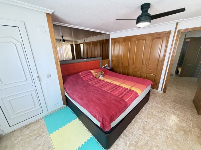 Image No.24-4 Bed Villa for sale