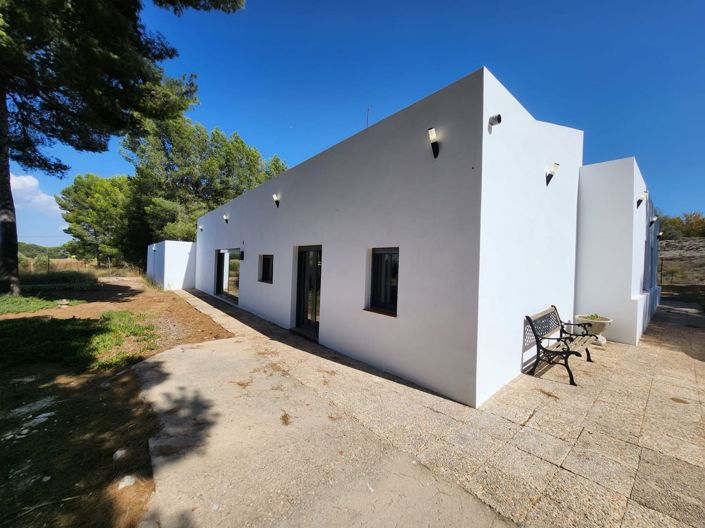 Image No.29-Villa de 4 chambres à vendre à Villena