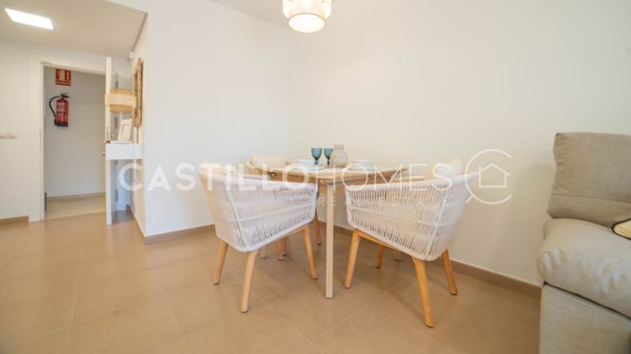 Image No.12-2 Bed Apartment for sale