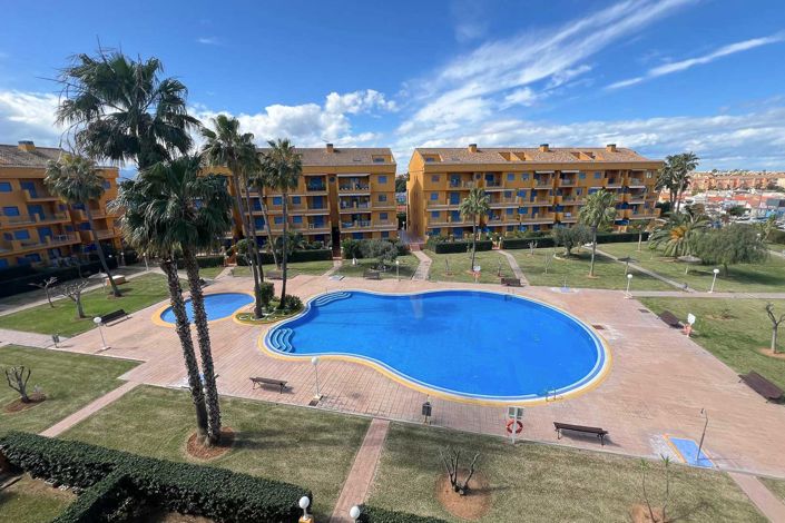 Image No.25-4 Bed Apartment for sale