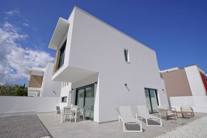 Image No.8-3 Bed Villa for sale