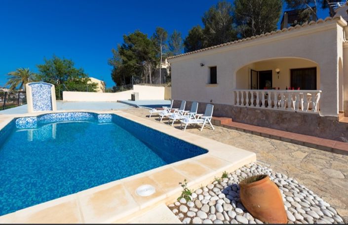 Image No.12-3 Bed Villa for sale