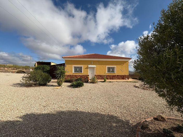 Image No.2-Villa de 3 chambres à vendre à Pinoso