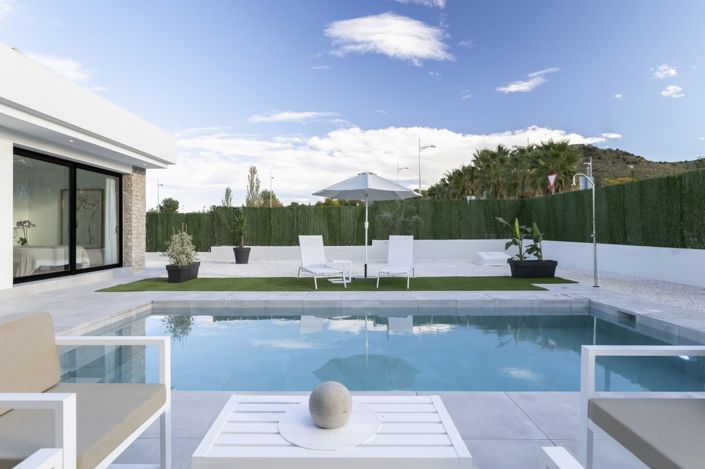 Image No.2-3 Bed Villa for sale