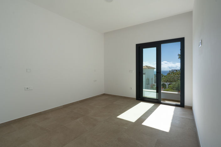 Image No.27-3 Bed Villa for sale
