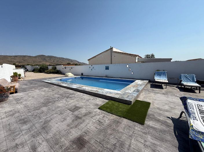 Image No.12-3 Bed Villa for sale