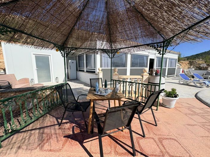 Image No.35-4 Bed Villa for sale