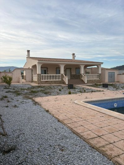 Image No.3-Villa de 3 chambres à vendre à Monóvar