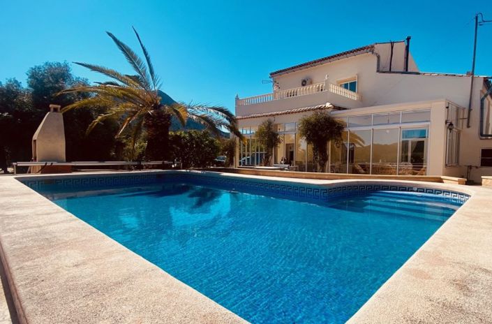 Image No.5-5 Bed Country House for sale