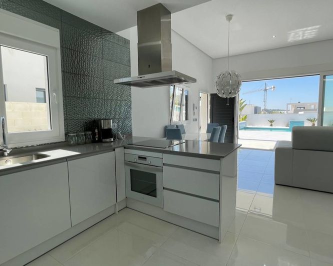 Image No.16-3 Bed Villa for sale