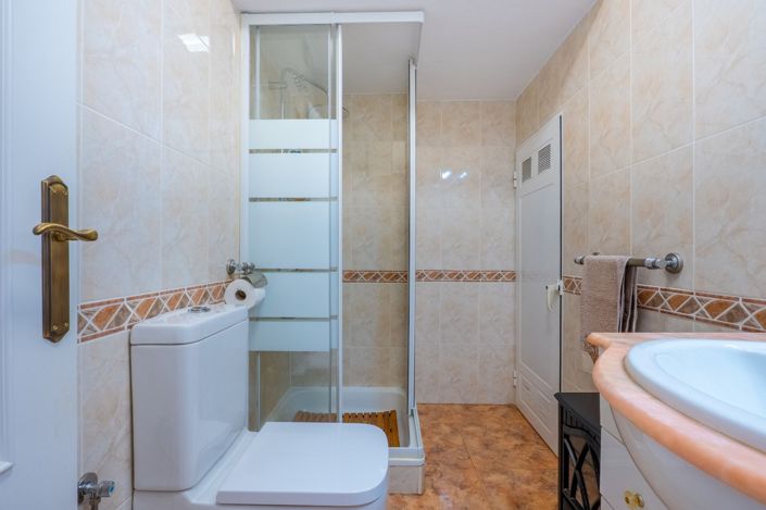 Image No.28-2 Bed Duplex for sale
