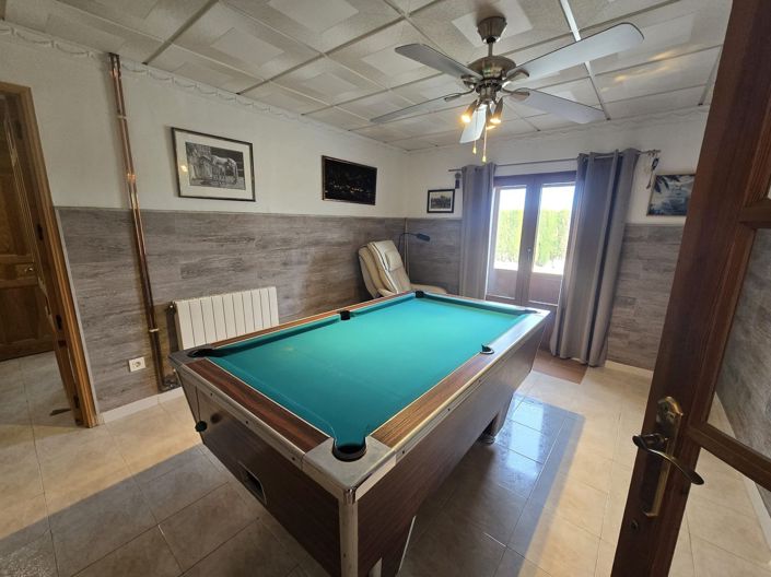 Image No.18-5 Bed Villa for sale