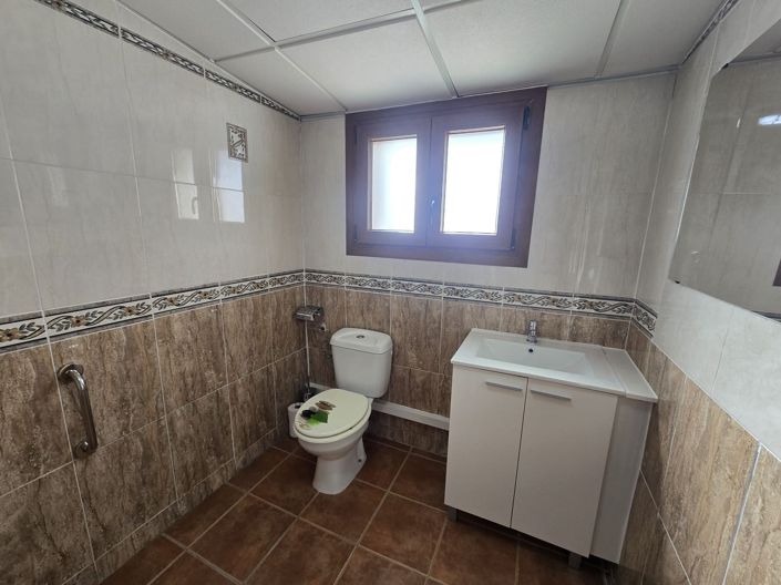 Image No.23-5 Bed Villa for sale