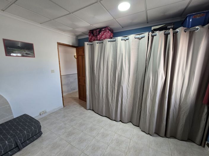 Image No.31-5 Bed Villa for sale