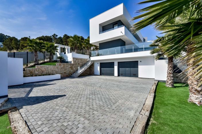 Image No.4-3 Bed Villa for sale