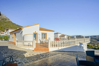 villa-in-calpe-4-large