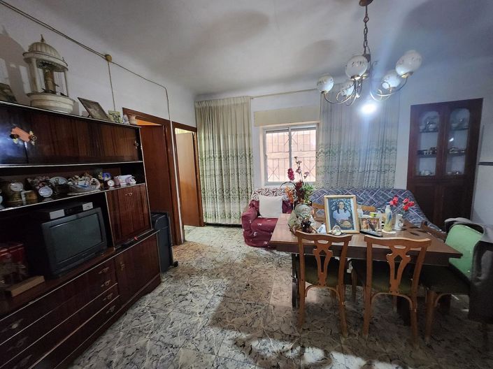 Image No.29-3 Bed Townhouse for sale