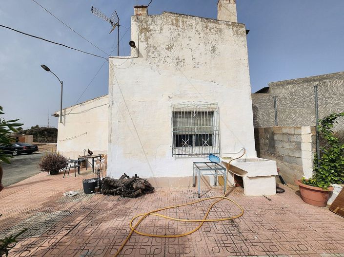 Image No.4-3 Bed Townhouse for sale