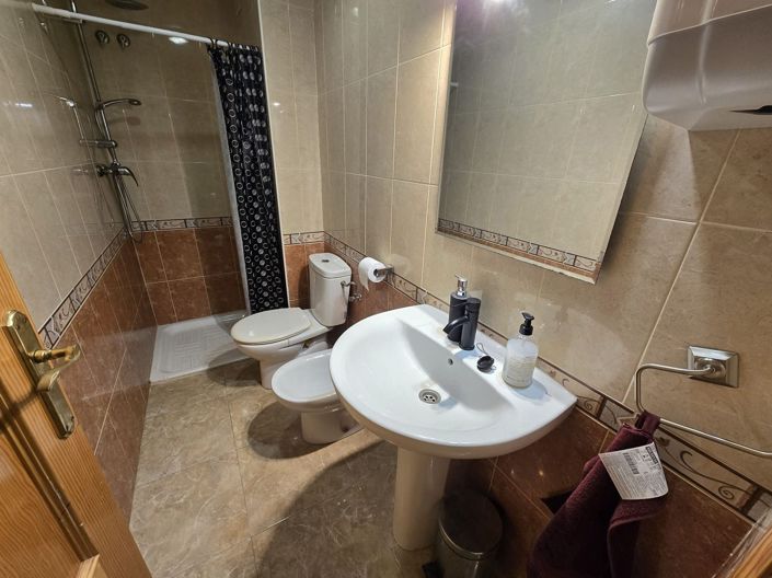 Image No.20-3 Bed Apartment for sale