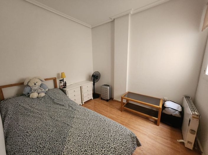 Image No.15-3 Bed Apartment for sale