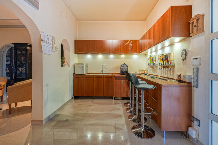 Image No.17-3 Bed Villa for sale