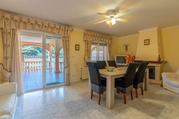 Image No.12-3 Bed Villa for sale