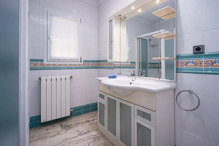 Image No.20-3 Bed Villa for sale