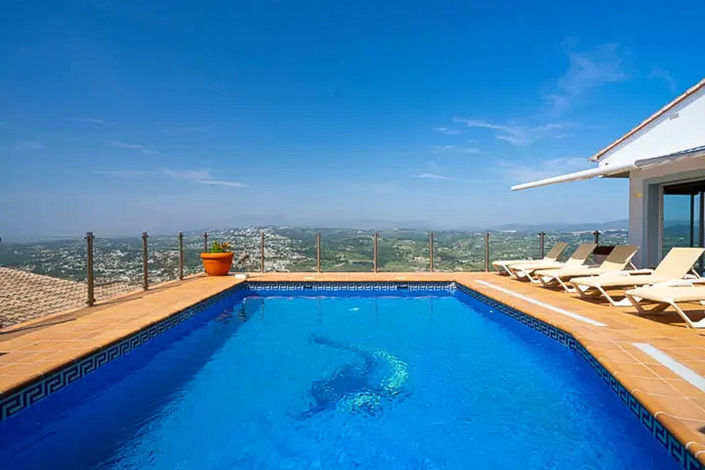 Image No.24-3 Bed Villa for sale