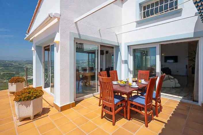 Image No.25-3 Bed Villa for sale