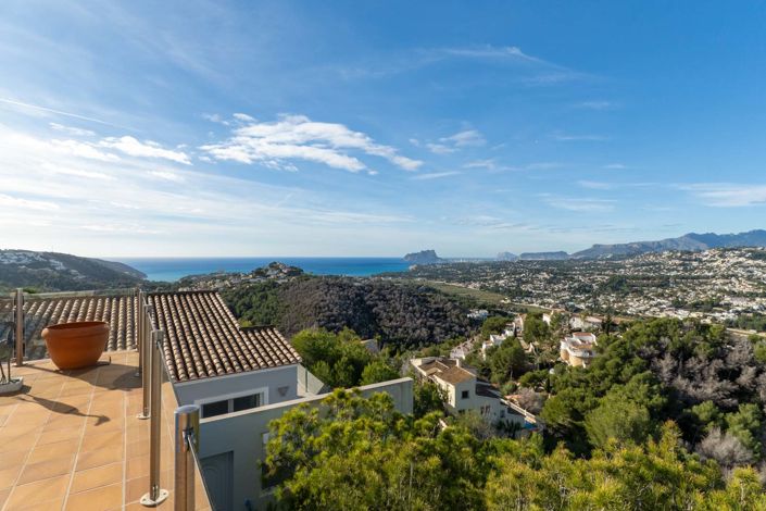 Image No.41-3 Bed Villa for sale