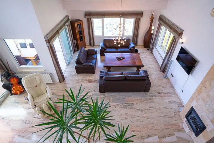Image No.9-3 Bed Villa for sale