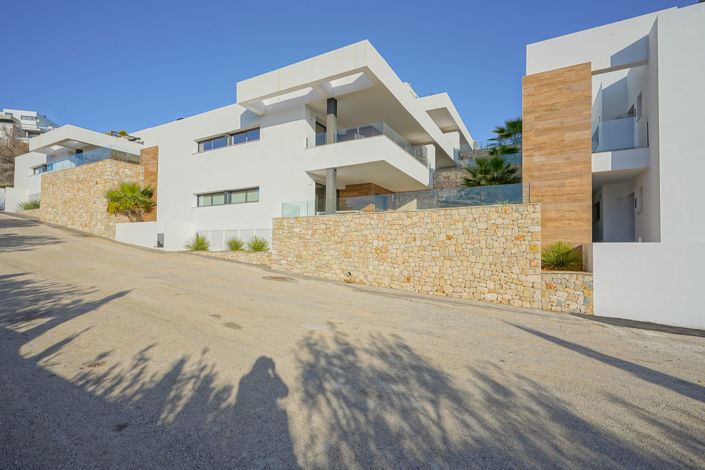 Image No.32-2 Bed Apartment for sale