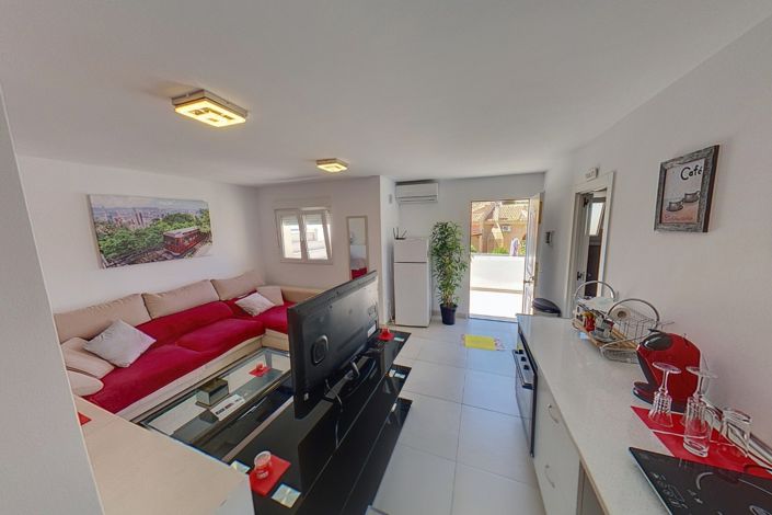Image No.26-6 Bed Villa for sale