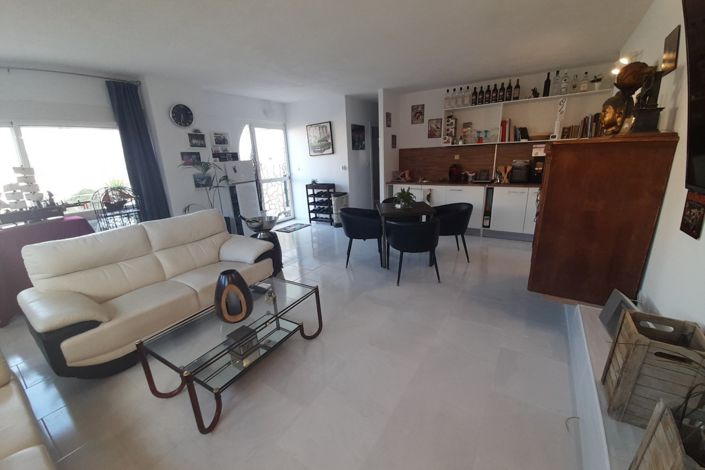 Image No.41-6 Bed Villa for sale