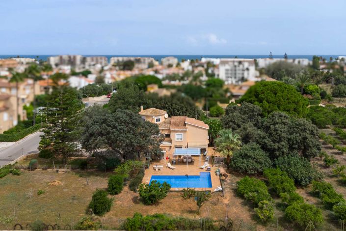 Image No.38-5 Bed Villa for sale