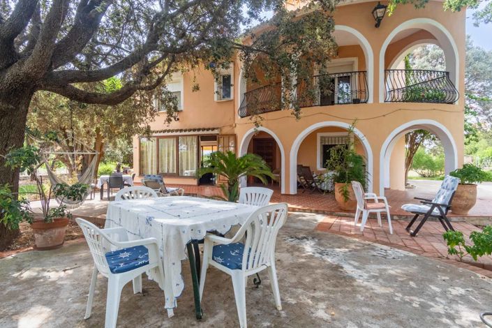 Image No.8-5 Bed Villa for sale