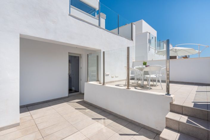 Image No.23-3 Bed Villa for sale