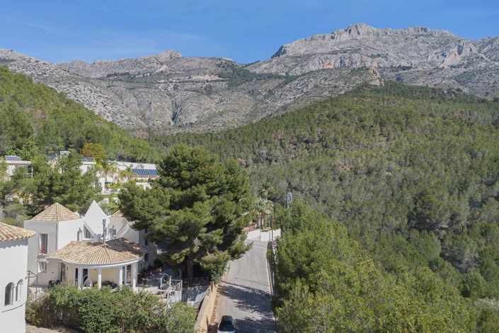 Image No.3-3 Bed Villa for sale
