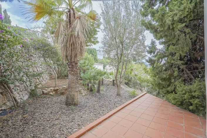 Image No.48-5 Bed Villa for sale