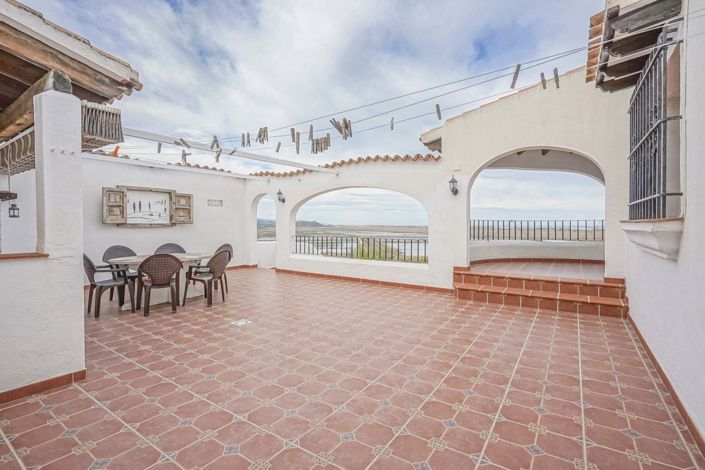 Image No.7-5 Bed Villa for sale