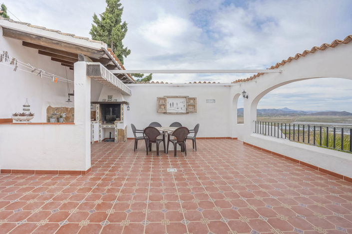 Image No.8-5 Bed Villa for sale
