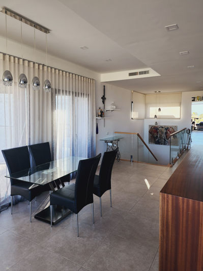 Image No.25-4 Bed Villa for sale