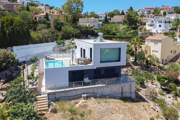 Image No.4-4 Bed Villa for sale