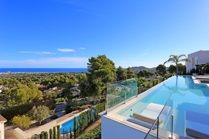Image No.3-Villa de 4 chambres à vendre à Javea